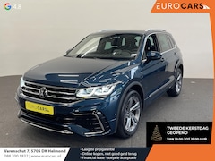 Volkswagen Tiguan - 1.4 TSI eHybrid 245pk DSG R-Line Platinum Panoramadak Trekhaak Navigatie Apple Carplay/And