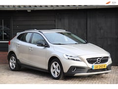 Volvo V40 Cross Country - 1.5 T3 Edition+ Navigatie/Parkeersensor/Stoelverwarming/103.000km