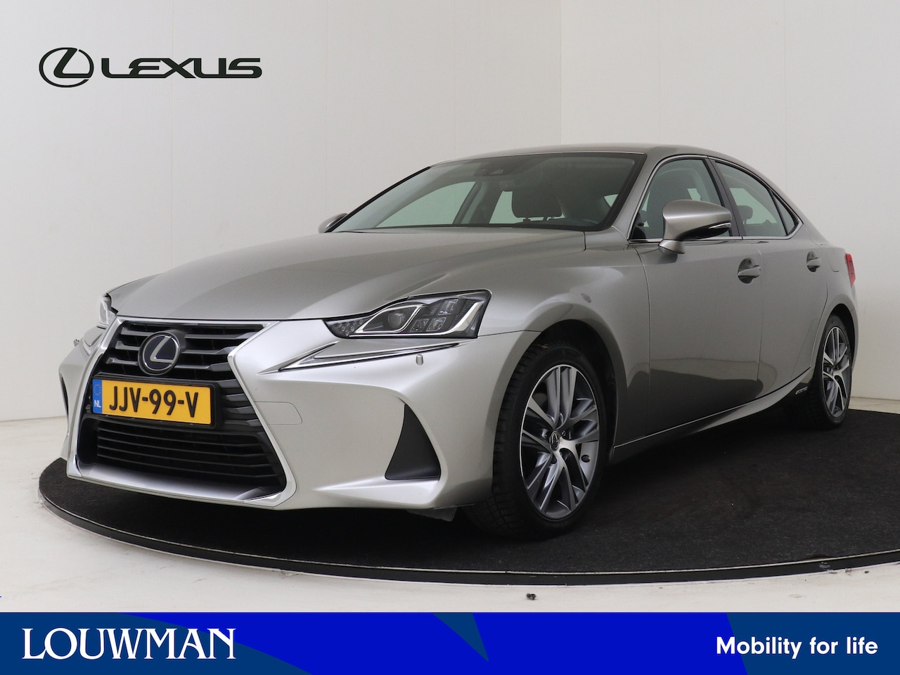 Lexus IS - 300h Hybrid Business Line | Quad LED Koplampen | Safety System | Stoelverwarming | - AutoWereld.nl