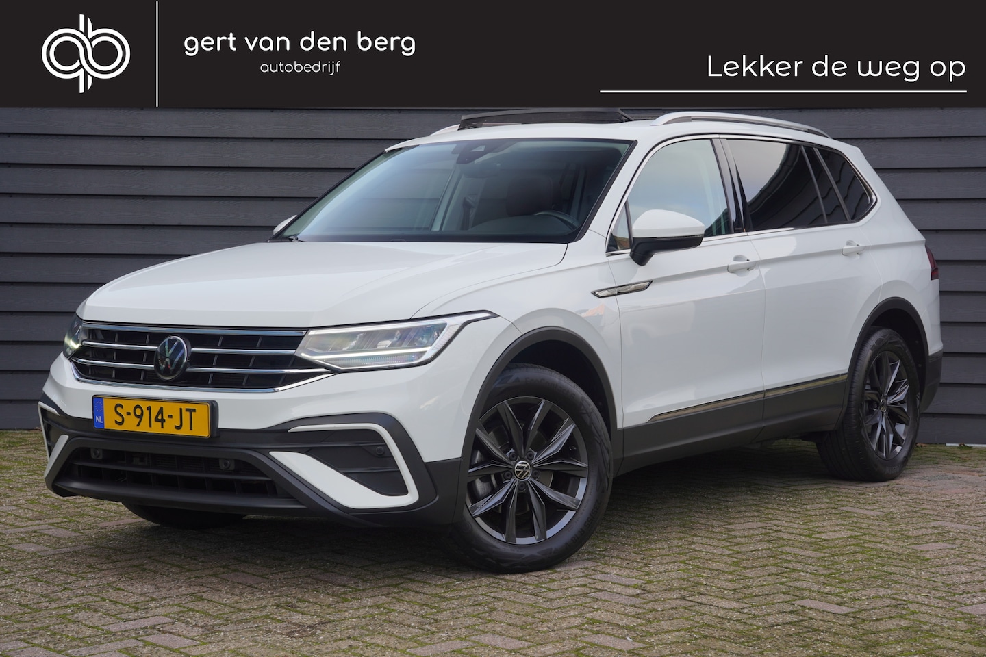 Volkswagen Tiguan Allspace - 1.5 TSI Life Business - 7 PERSOONS - PANODAK - TREKHAAK - VIRT. COCKPIT - - AutoWereld.nl