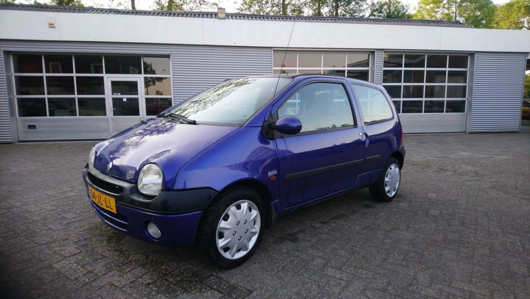 Renault Twingo - 1.2-16V Hélios ( AIRCO) met A.P.K. tot februari 2024. - AutoWereld.nl