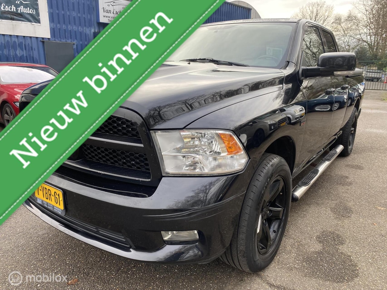 Dodge Ram 1500 - 5.7 V8 4x4 Crew Cab 5'7 AUT LEDER STOEL/STUUR VERW - AutoWereld.nl