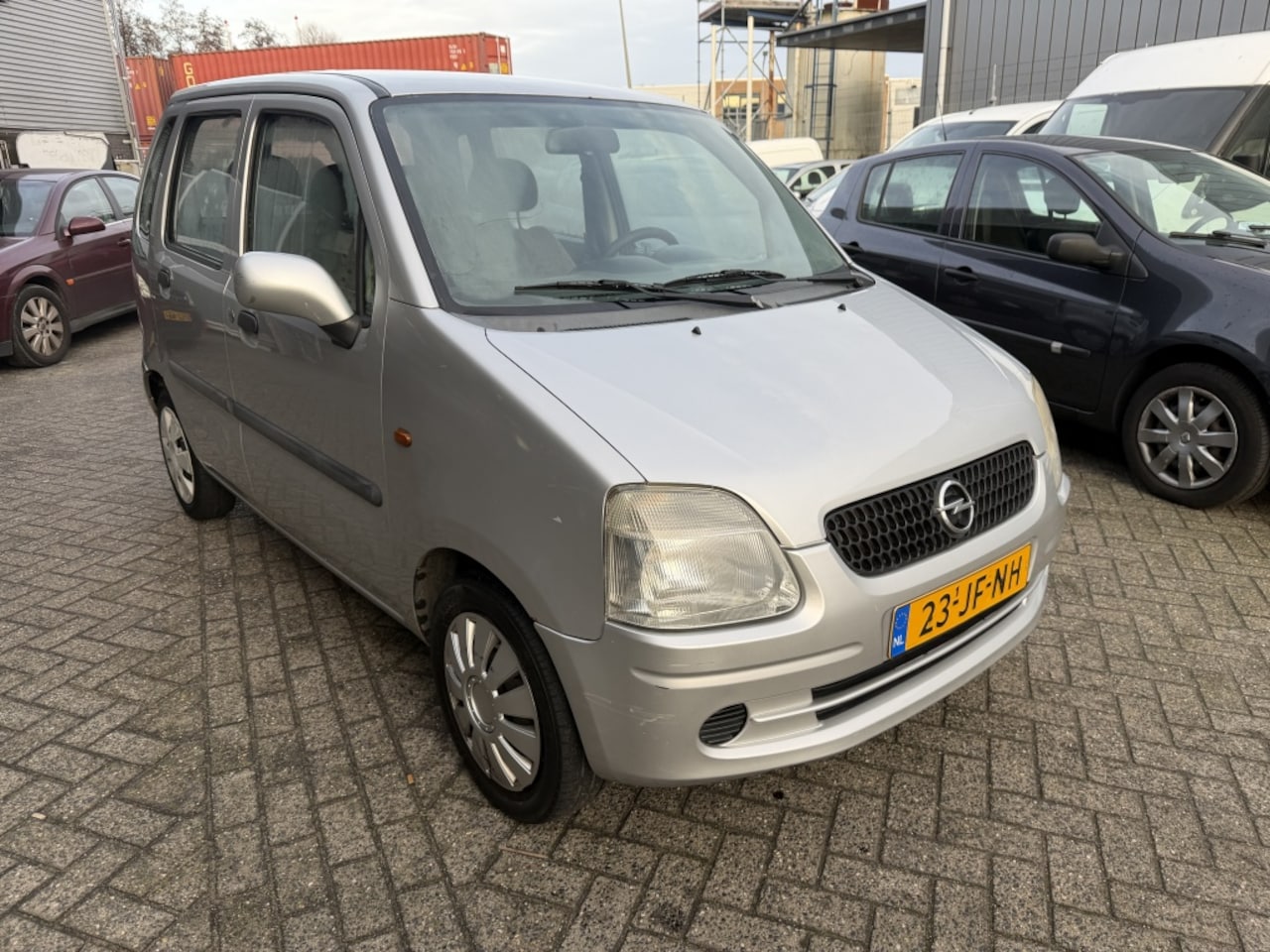 Opel Agila - 1.2-16V Comfort 1.2-16V Comfort - AutoWereld.nl