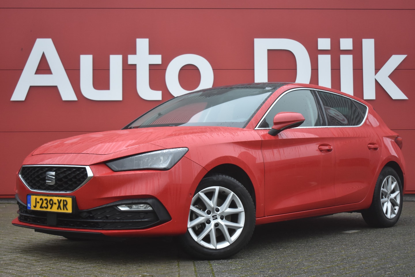 SEAT Leon - 2.0 TDI Style Launch Edition LED | Virtual Cockpit | Pano | Carplay | Camera | Navi | Clim - AutoWereld.nl
