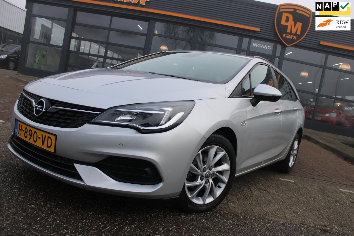 Opel Astra Sports Tourer - 1.2 Edition | Navi | PDC | Cruise | - AutoWereld.nl