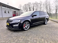 Skoda Octavia Combi - 2.0 TSI RS