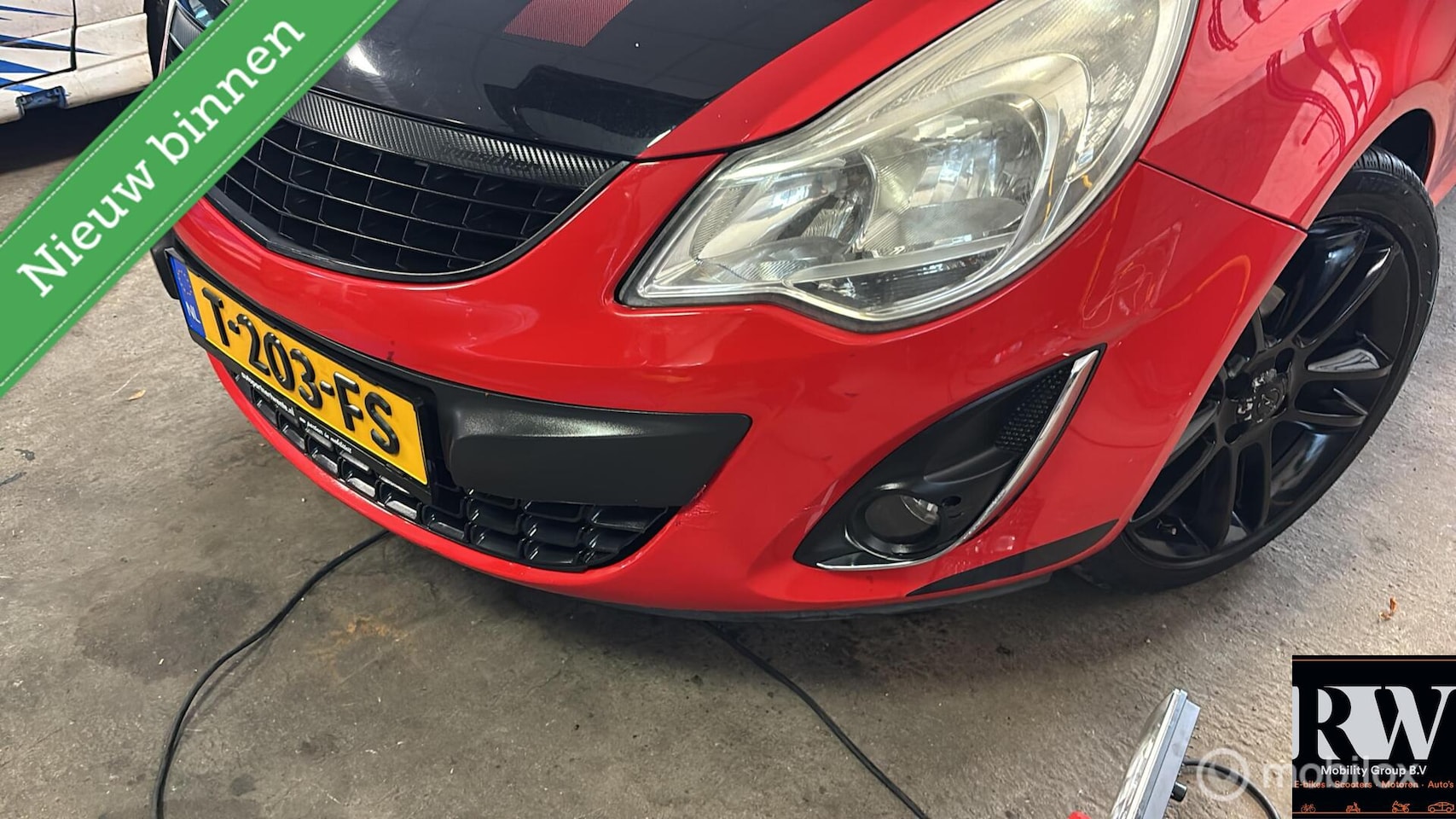 Opel Corsa - 1.4-16V *SPORT*NAVI*STUUR&VOORSTOELEN VERWARMD*PDC* - AutoWereld.nl
