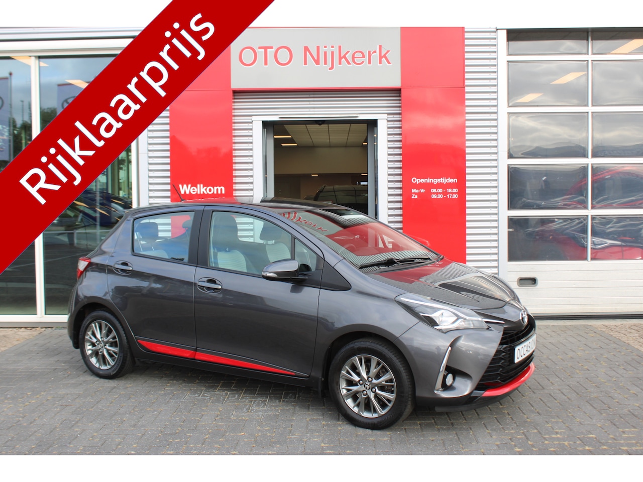 Toyota Yaris - 1.5 VVT-i Design Red met trekhaak - AutoWereld.nl