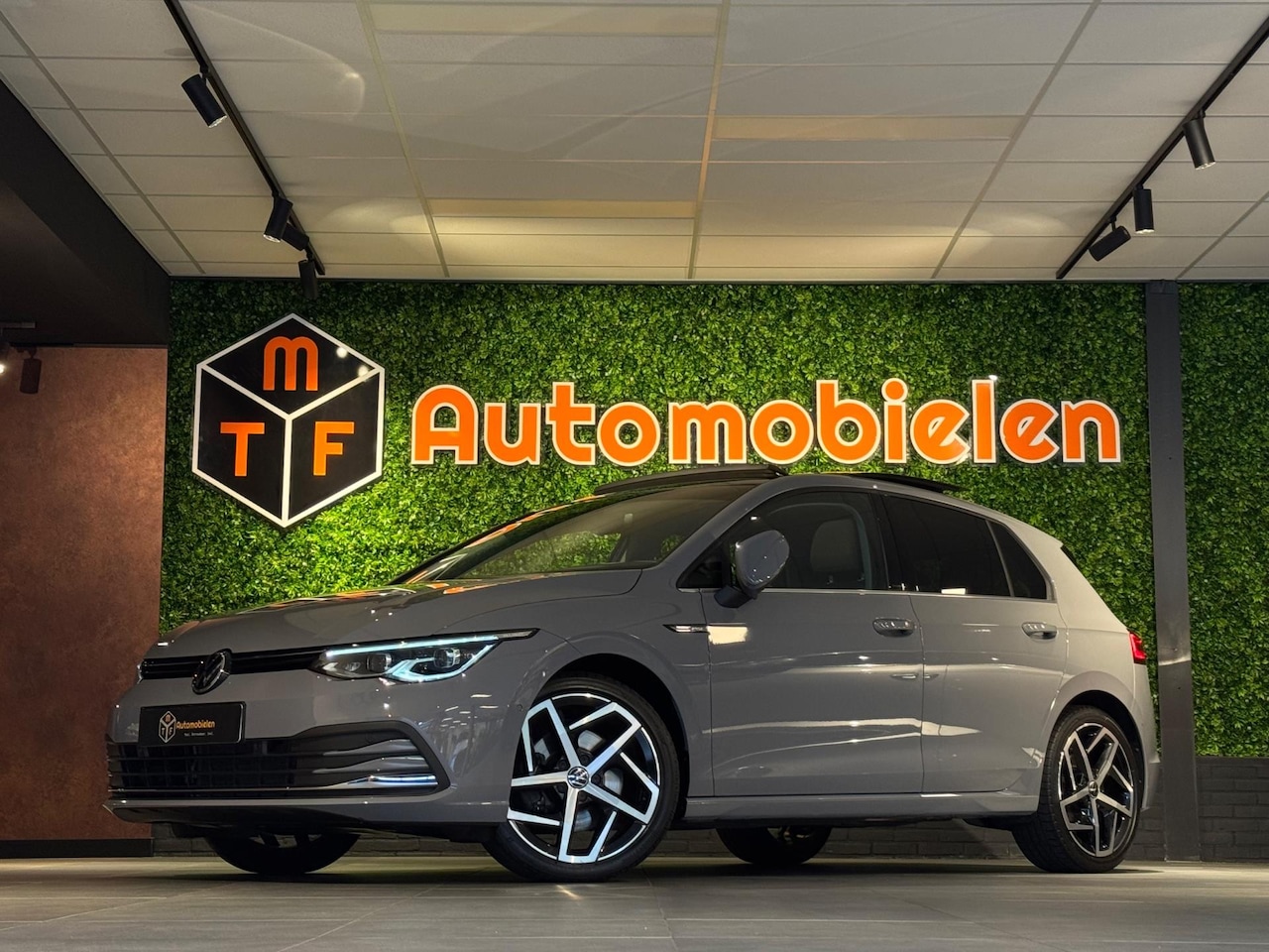 Volkswagen Golf - 1.5 eTSI 150 PK |PANO|ACC|APPLECAR|SUPERSTAAT - AutoWereld.nl