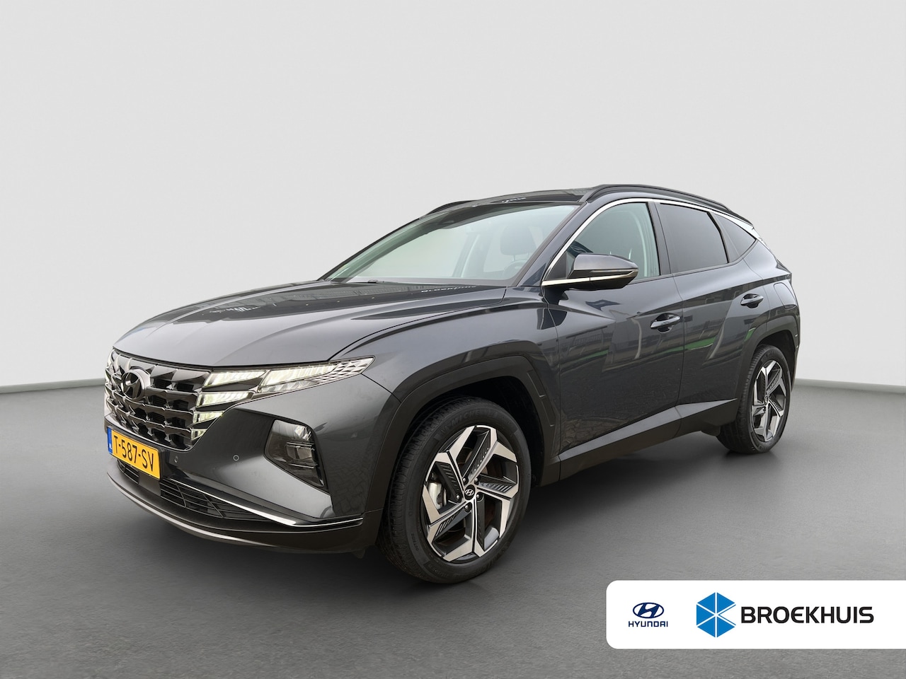 Hyundai Tucson - 1.6 T-GDI 265pk PHEV Comfort Smart 4WD | Climate | Camera | Carplay | Keyless | Navigatie - AutoWereld.nl