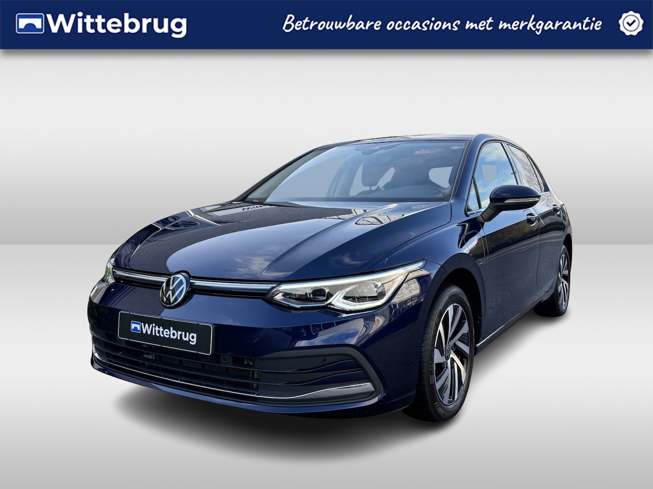 Volkswagen Golf - 1.4 eHybrid Style / Carplay / Elec trekhaak / Parkeersensoren voor en achter - AutoWereld.nl