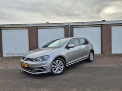 Volkswagen Golf - 1.4 TSI Comfortline / Standkachel / Massagestoel / 5-Deurs