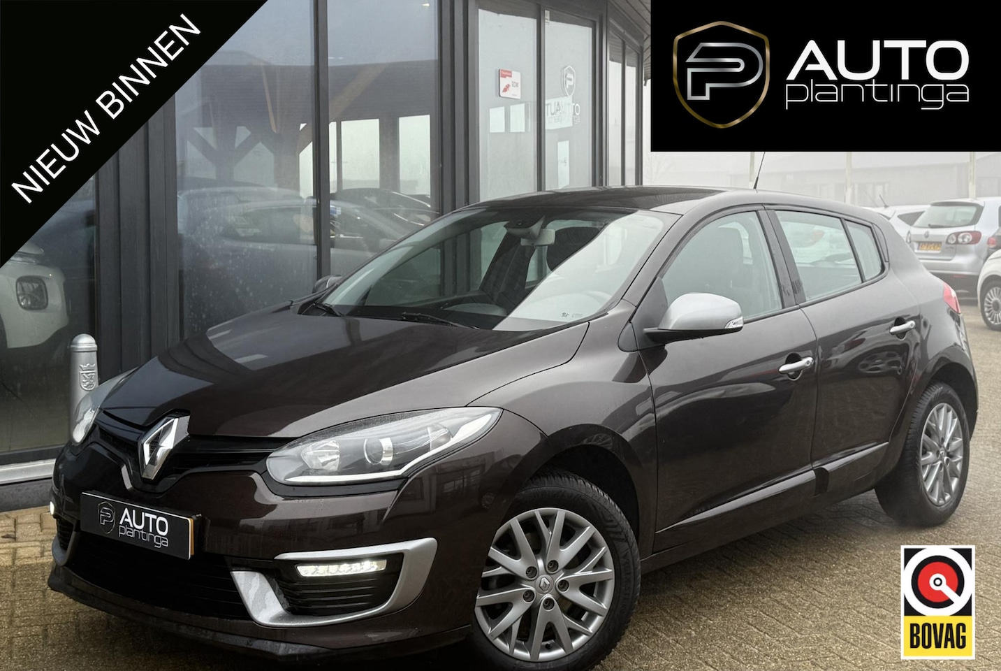 Renault Mégane - 1.2 TCe Limited 116PK | Cruise Control | Climate Control | Parkeersensoren Achter | - AutoWereld.nl
