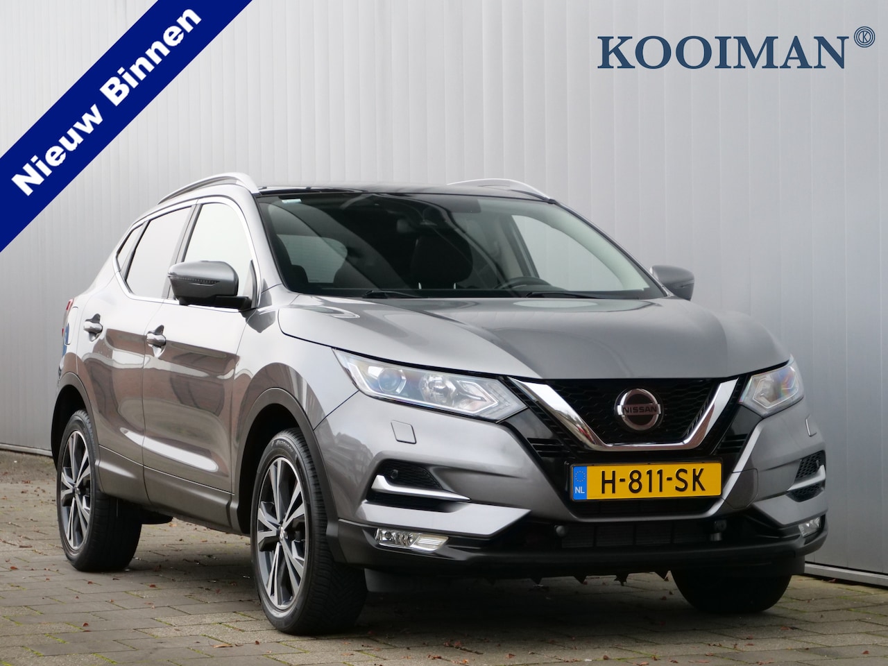 Nissan Qashqai - 1.2 Tekna 116 Pk Navigatie / DAB / 360 camera / Pano-dak - AutoWereld.nl