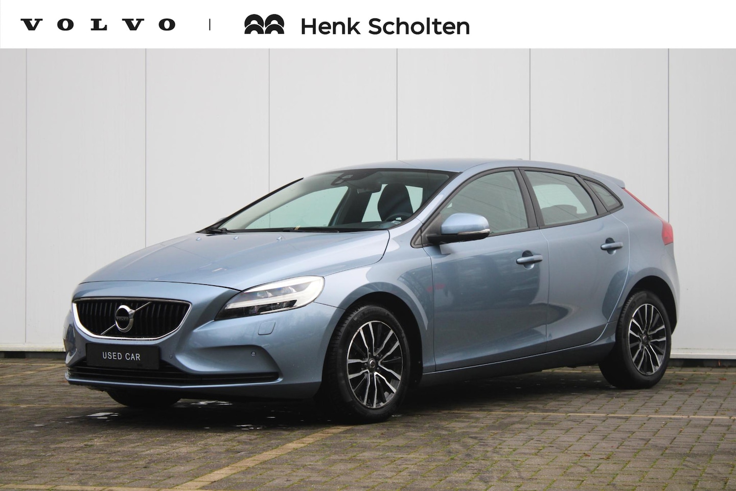 Volvo V40 - T2 122PK 6MT Momentum | Standkachel | Stoelverwarming | Verwarmbare Voorruit | Climate Con - AutoWereld.nl