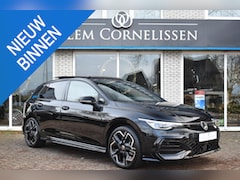 Volkswagen Golf - 1.5 eTSI R-Line Edition Pano Camera LED Stoelverwa
