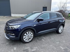 Opel Grandland X - 1.2 Turbo Business Executive LineA