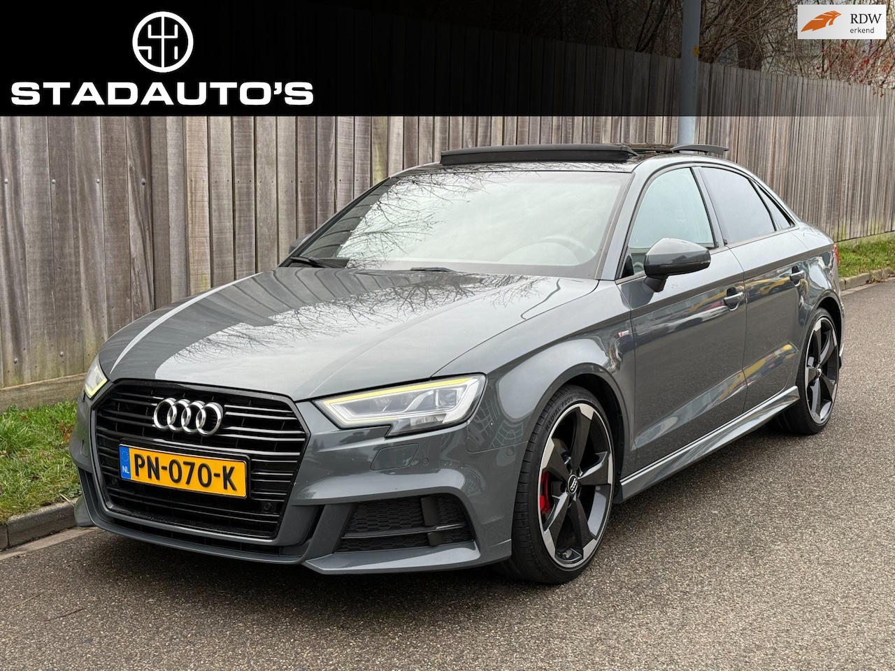 Audi A3 Limousine - 1.4 TFSI CoD S-Tronic S-Line PANO|Matrix! - AutoWereld.nl