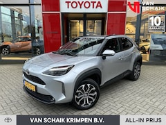 Toyota Yaris Cross - 1.5 Hybrid 115 First Edition NL-auto All Seasons Carplay/Android