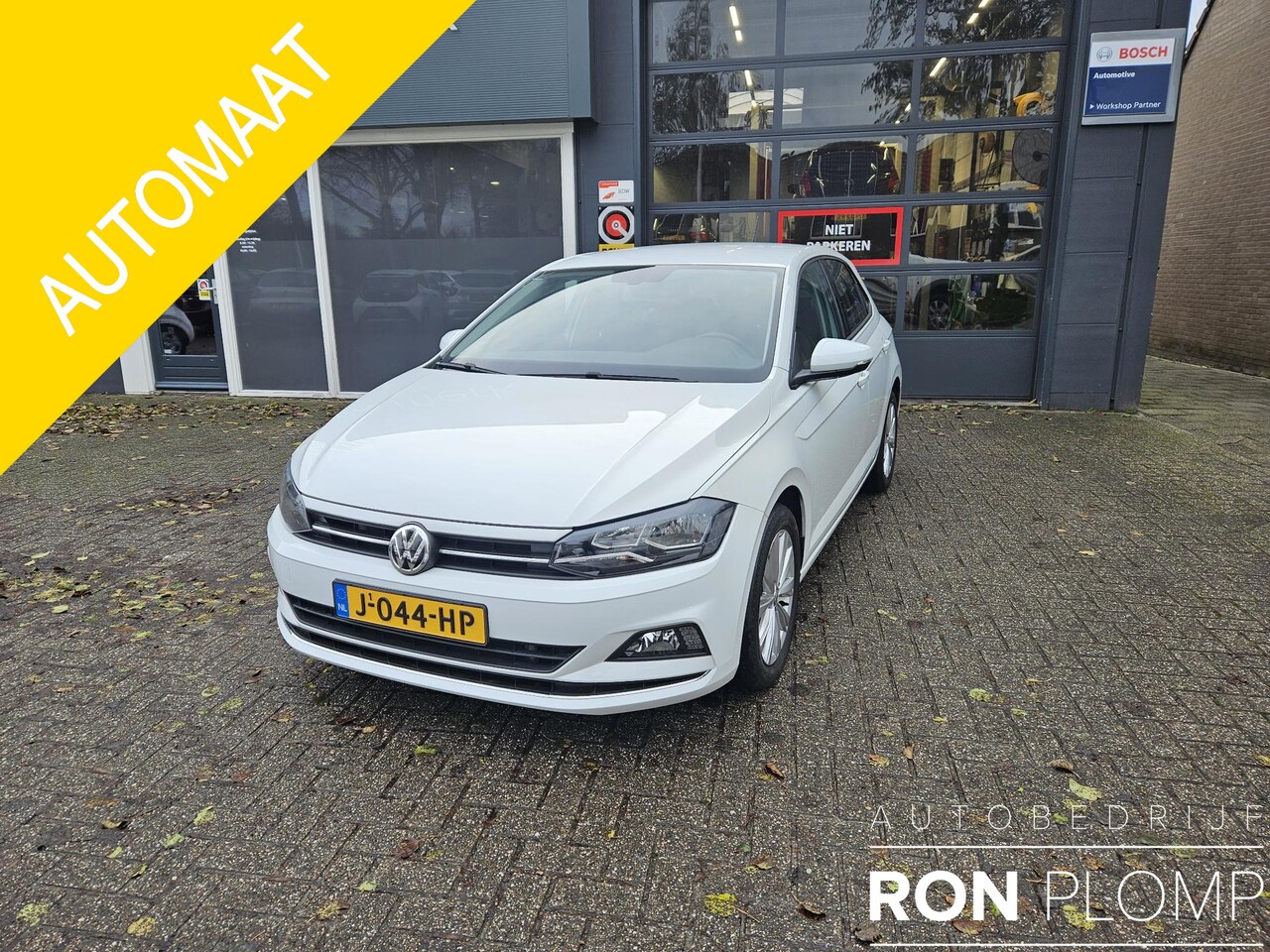 Volkswagen Polo - 1.0 TSI Highline Automaat / Airco clima/ Navigatie/ Apple carplay/ Cruise/ LED/ LMV - AutoWereld.nl