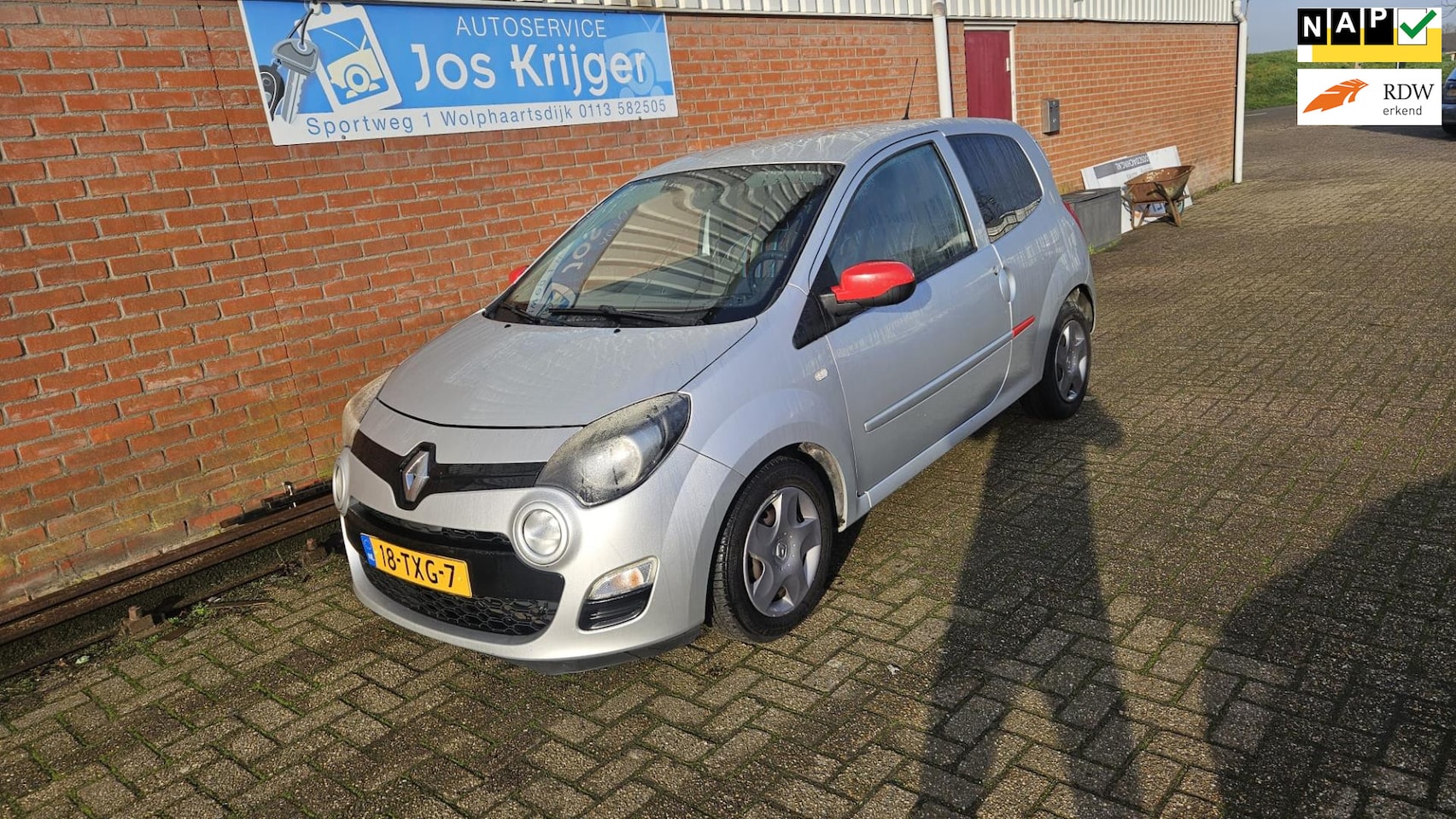Renault Twingo - 1.2-16V Collection 1.2 16V Collection - AutoWereld.nl