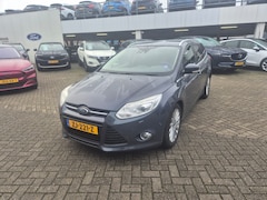 Ford Focus Wagon - 1.6 EcoBoost Titanium Auto is in goede staat altijd netjes onderhouden. Eventueel ook met set winterbanden op li
