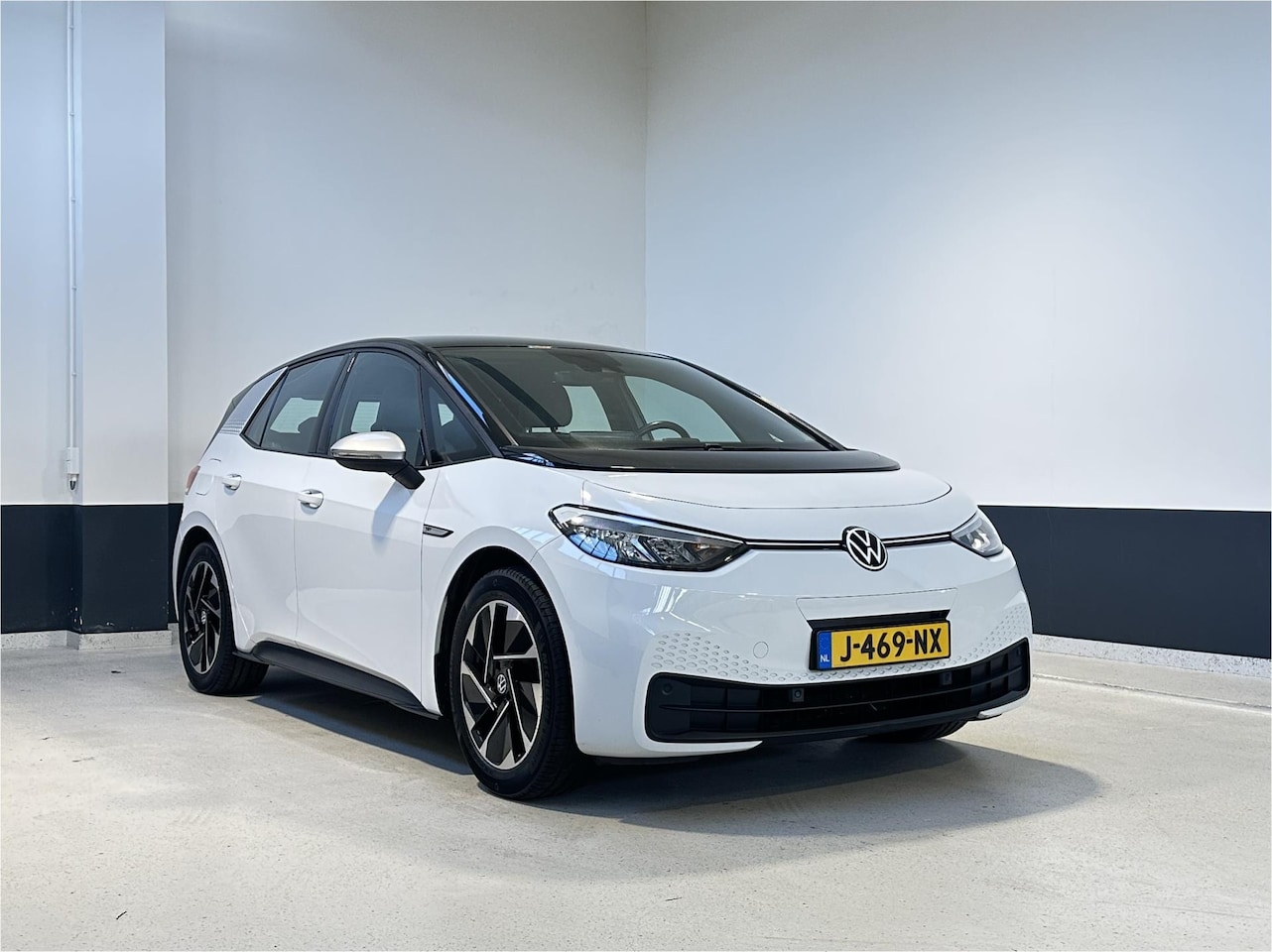 Volkswagen ID.3 - First 58 kWh |NL | 1 Eig | SOH 93.2% | Apple Carplay/ Android Auto| - AutoWereld.nl