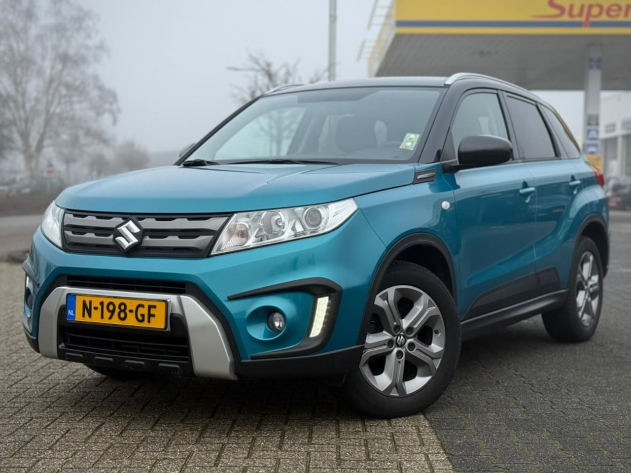 Suzuki Vitara - 1.6 EXCLUSIVE AUTOMAAT TREKHAAK CAMERA NAVI - AutoWereld.nl