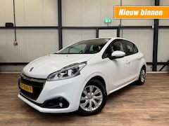Peugeot 208 - 1.2 PureTech Blue Lion / NAVI / CRUISE / Apple CARPLAY / 5-Drs /