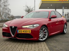 Alfa Romeo Giulia - 2.0T 200PK LEER CAMERA