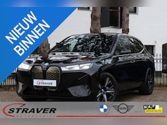 BMW iX - xDrive40 Sport Edition 77 kWh |Head-up |Velours/Alcantara