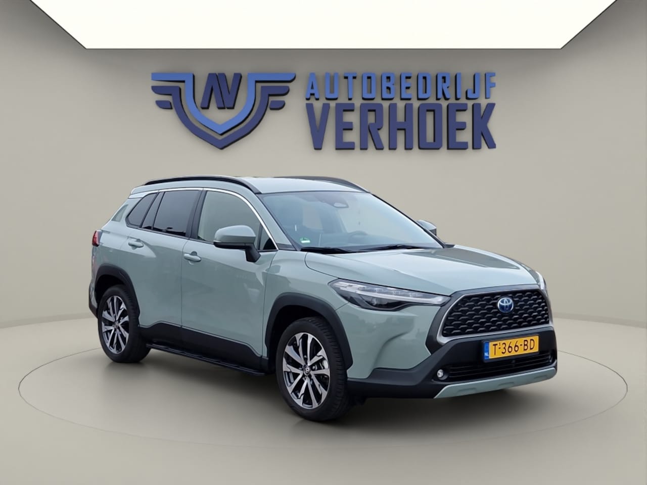 Toyota Corolla Cross - 2.0 High Power Hybrid First Edition Trekhaak - NL Auto - AutoWereld.nl