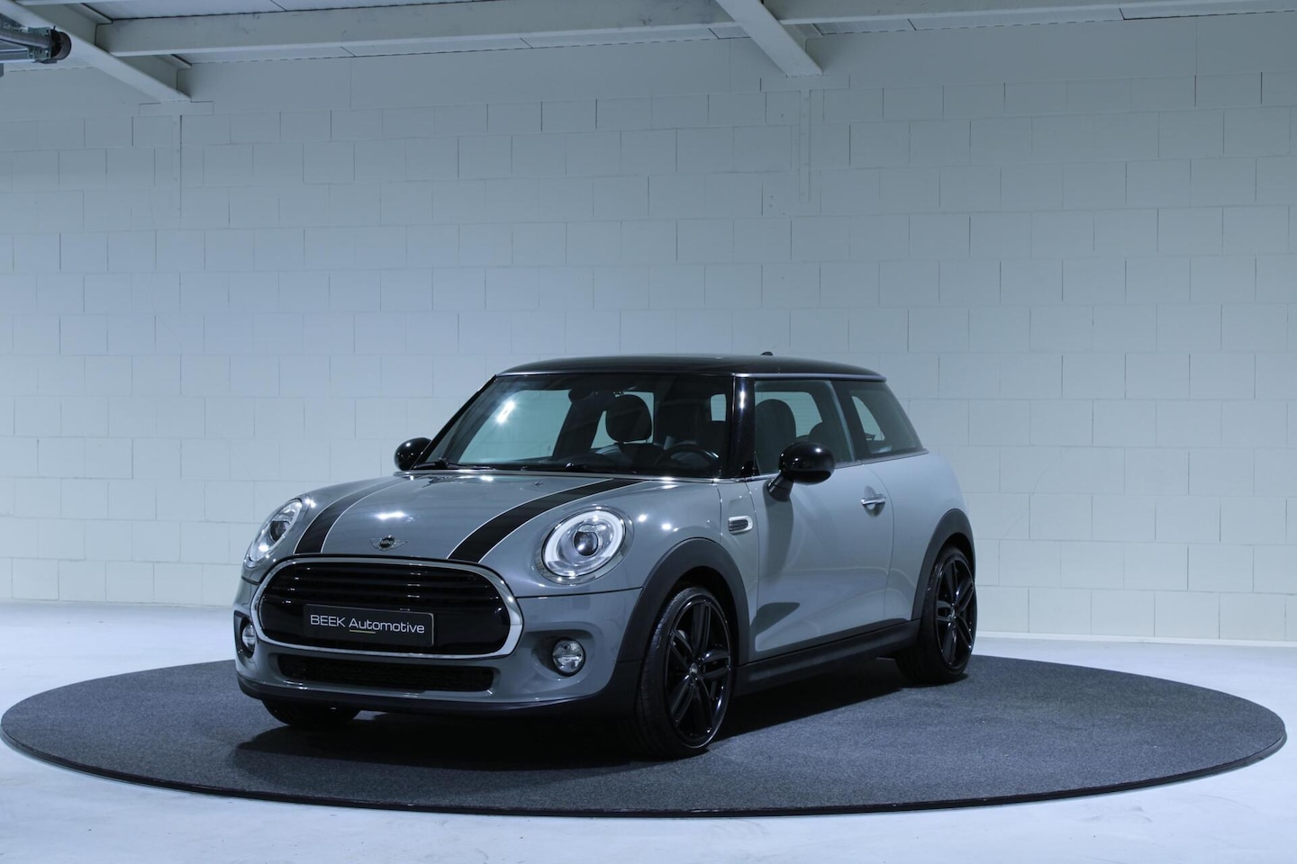 MINI Cooper - Mini 1.5 Pepper Serious Business | Panoramadak - AutoWereld.nl