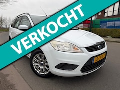 Ford Focus Wagon - 1.6 Comfort BJ 2010 AIRCO/CRUISE/16 INCH SPORTVELGEN/TREKHAAK/Zeer Netjes