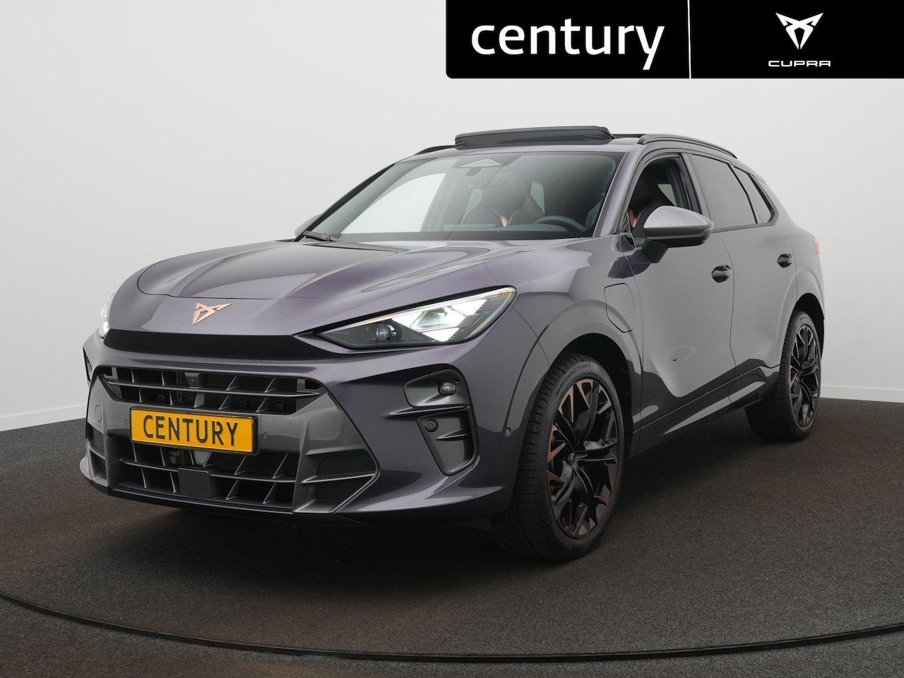 CUPRA Terramar - 1.5 TSI e-Hybrid VZ Performance | Panodak | Leder | Elek. Stoelen | 360 camera - AutoWereld.nl