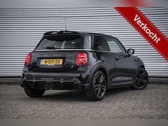 MINI John Cooper Works - S 2.0 | JCW | Panodak | H&K | LED | Apple Carplay | NL Auto |