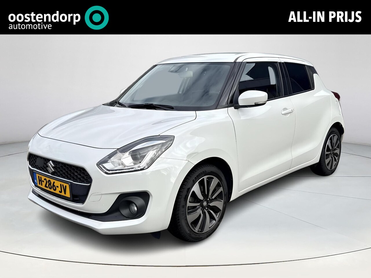 Suzuki Swift - 1.2 Stijl Smart Hybrid **NAVIGATIE/ STOELVERWARMING/ KEYLESS/ ADAPTIEF CRUISE CONTROL/ 36 - AutoWereld.nl