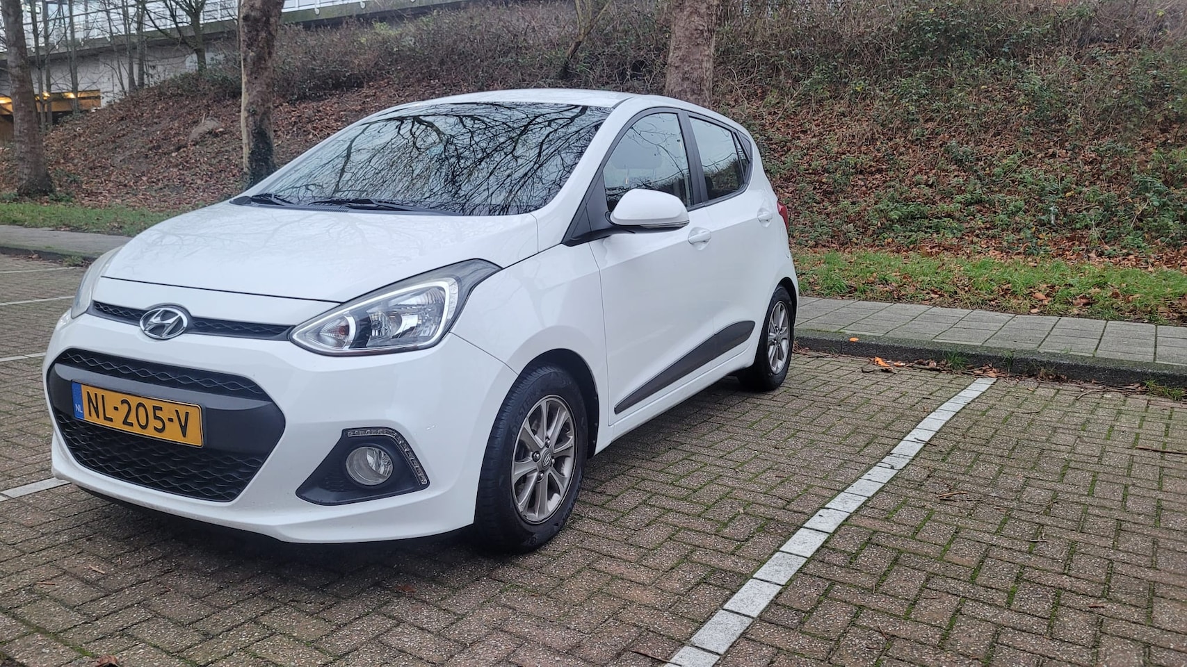 Hyundai i10 - 1.2i - AutoWereld.nl