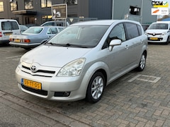 Toyota Verso - 1.8 VVT-i Dynamic 7p. AUTOMAAT | Park.Sensoren | Vol onderhouden | Trekhaak | Airco | Crui