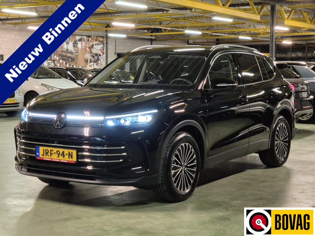 Volkswagen Tiguan - 1.5 eTSI Life Elegance -150pk- Automaat | Massage Stoelen | Rijklaarprijs incl. Garantie - AutoWereld.nl