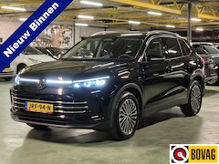 Volkswagen Tiguan - 1.5 eTSI Life Elegance -150pk- Automaat | Massage Stoelen | Rijklaarprijs incl. Garantie