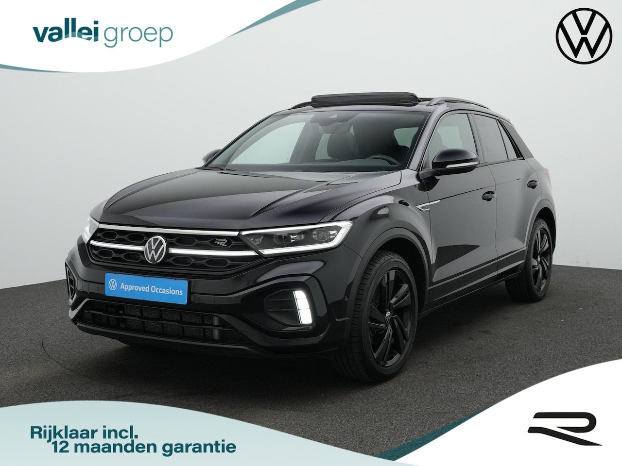 Volkswagen T-Roc - 1.5 TSI 150 pk DSG R-Line | Panoramadak | Trekhaak | IQ Light | Stuur-/stoelverwarming | A - AutoWereld.nl