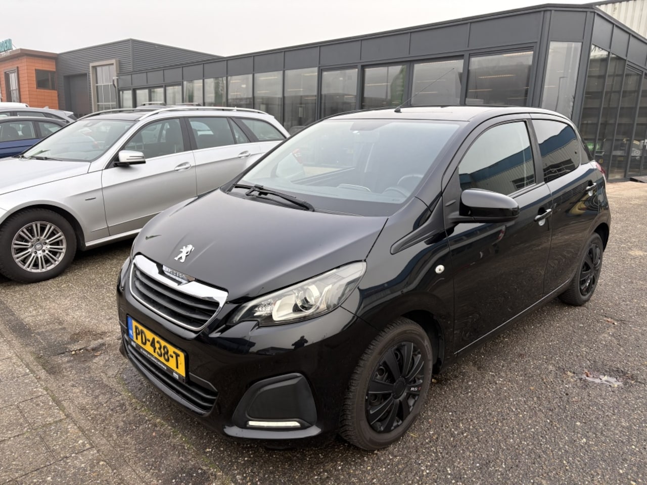 Peugeot 108 - 1.0 e-VTi Envy 1.0 e-VTi Envy - AutoWereld.nl