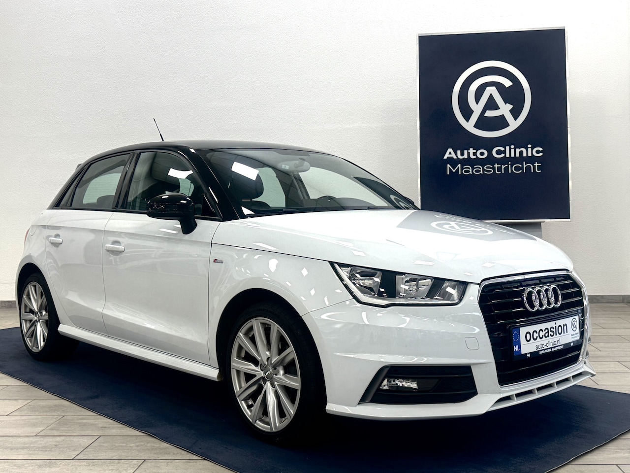 Audi A1 Sportback - S-LINE ULTRA / TWO-TONE / NAVI / CRUISE / - AutoWereld.nl