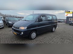Hyundai H 200 - 2.4 GL 7seater Benzine bus