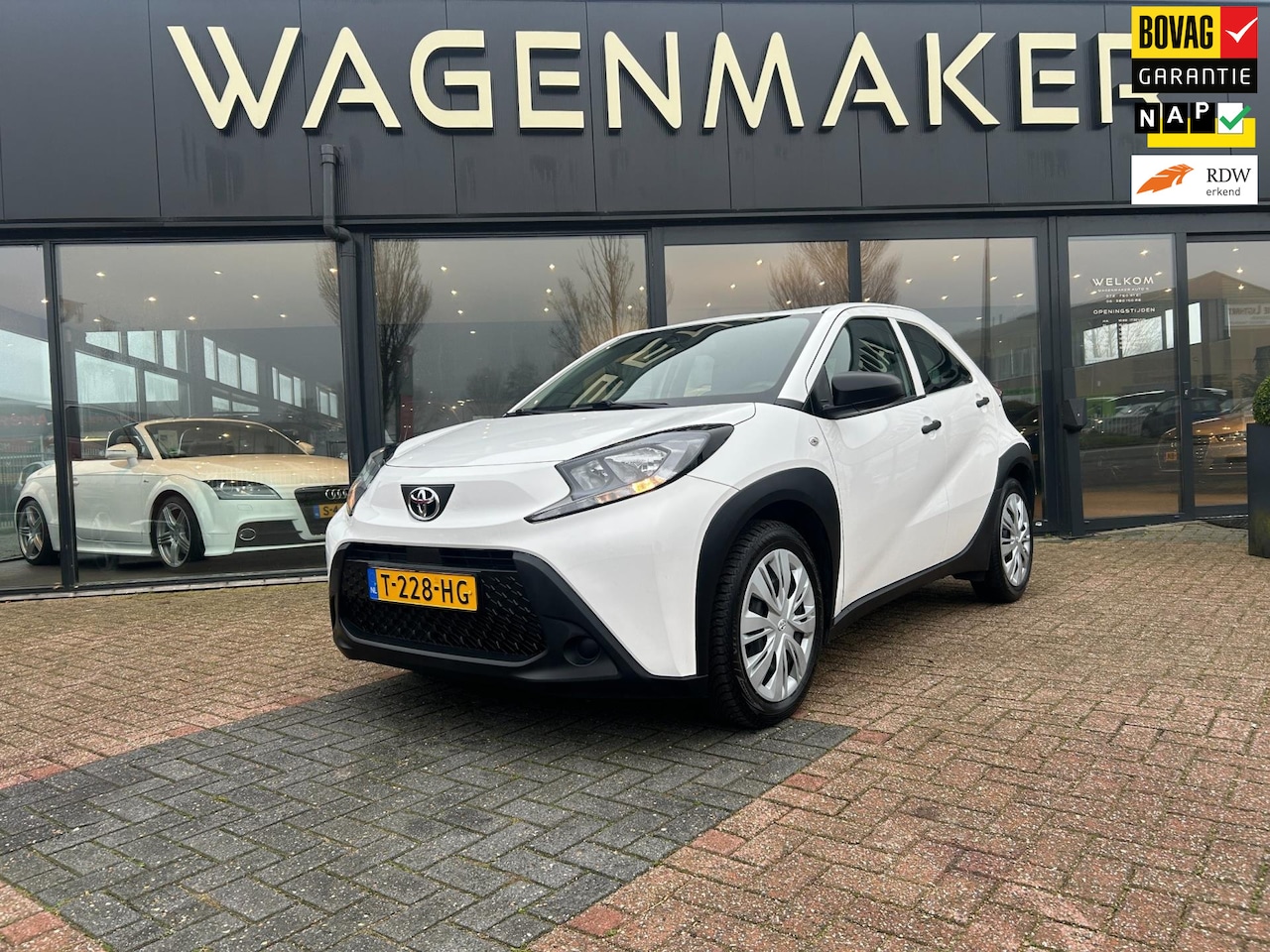 Toyota Aygo X - 1.0 VVT-i MT Airco|Adapt Cruise`| - AutoWereld.nl