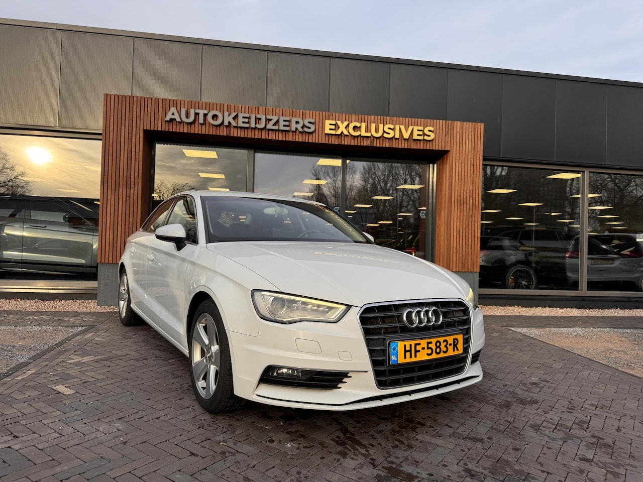 Audi A3 Limousine - 1.4 TFSI CoD Ambition 1.4 TFSI CoD Ambition - AutoWereld.nl