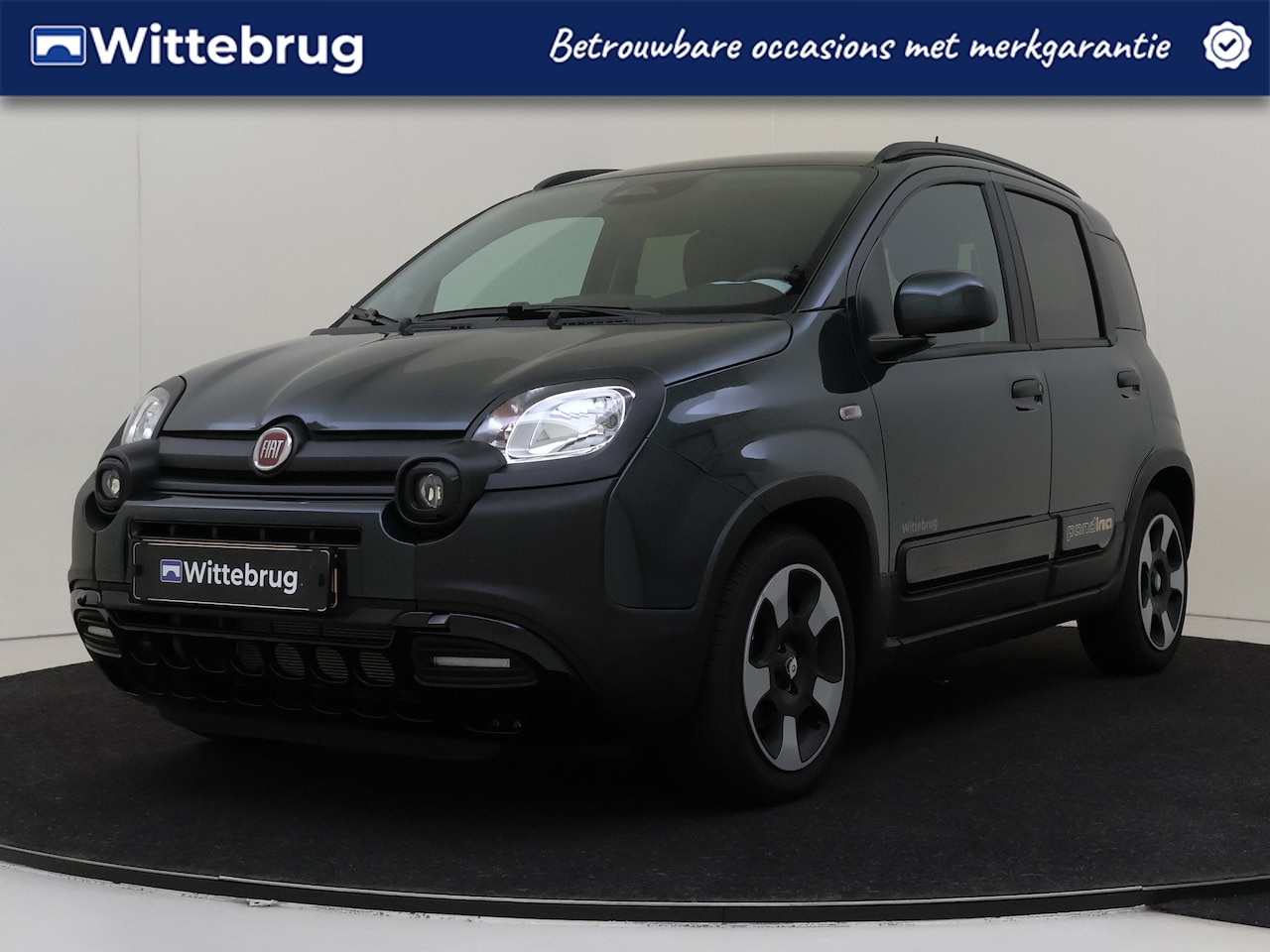 Fiat Panda - 1.0 Hybrid Pandina | Parkeersensoren | Regensensor | Cruise control | Centrale deurvergren - AutoWereld.nl