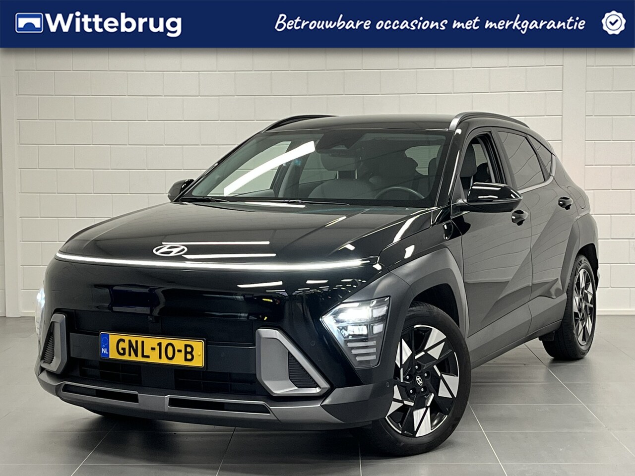 Hyundai Kona - 1.6 GDI HEV Premium LICHT INTERIEUR | NAVIGATIE | FULL LED | ZEER COMPLEET! - AutoWereld.nl