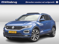 Volkswagen T-Roc - 1.5 TSI Sport Business R | Automaat | Panoramisch Schuifdak | Navigatie | Stoel en Stuurve